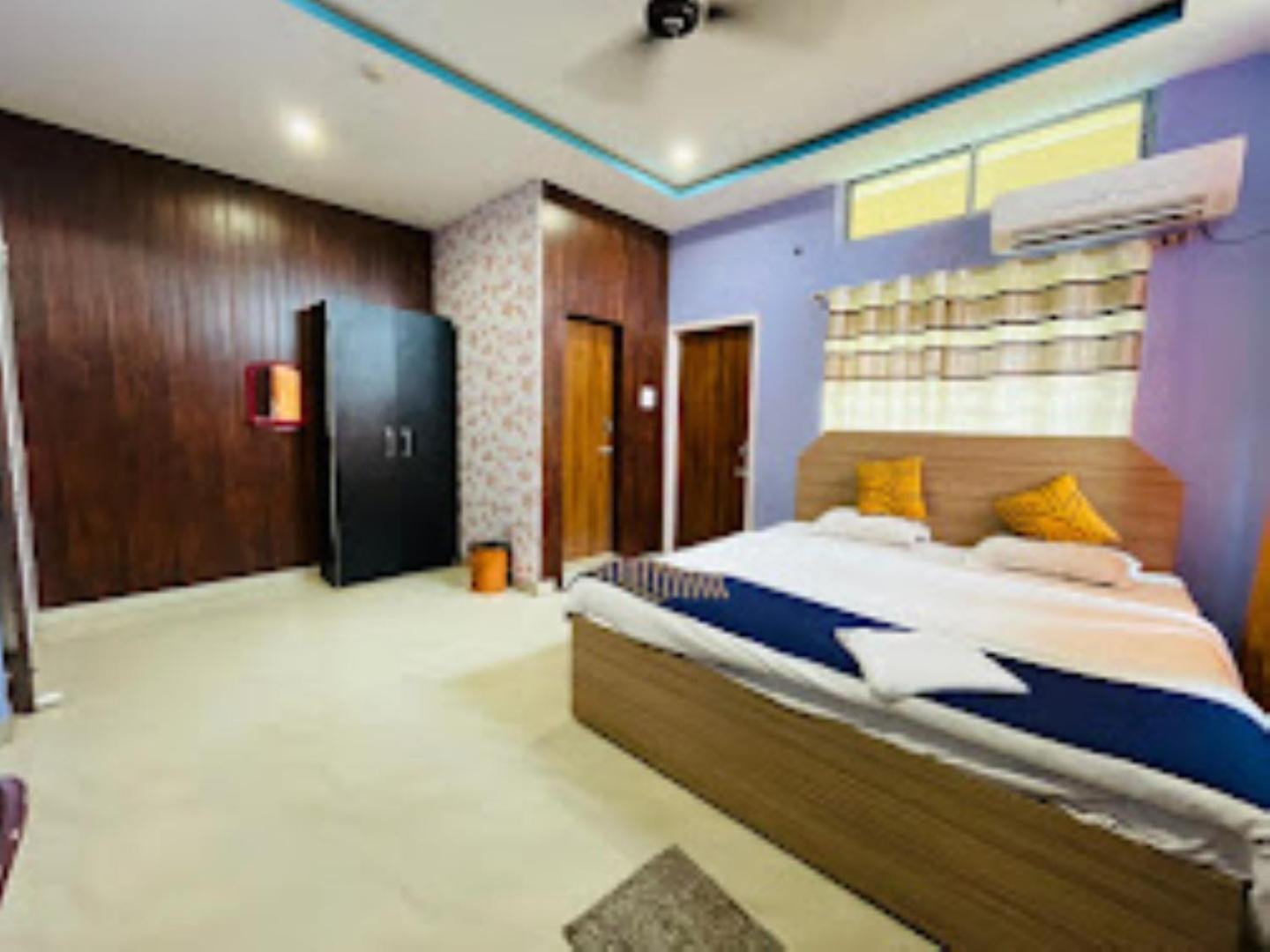 Hotel Royal Palace Bongara Kaharpara エクステリア 写真